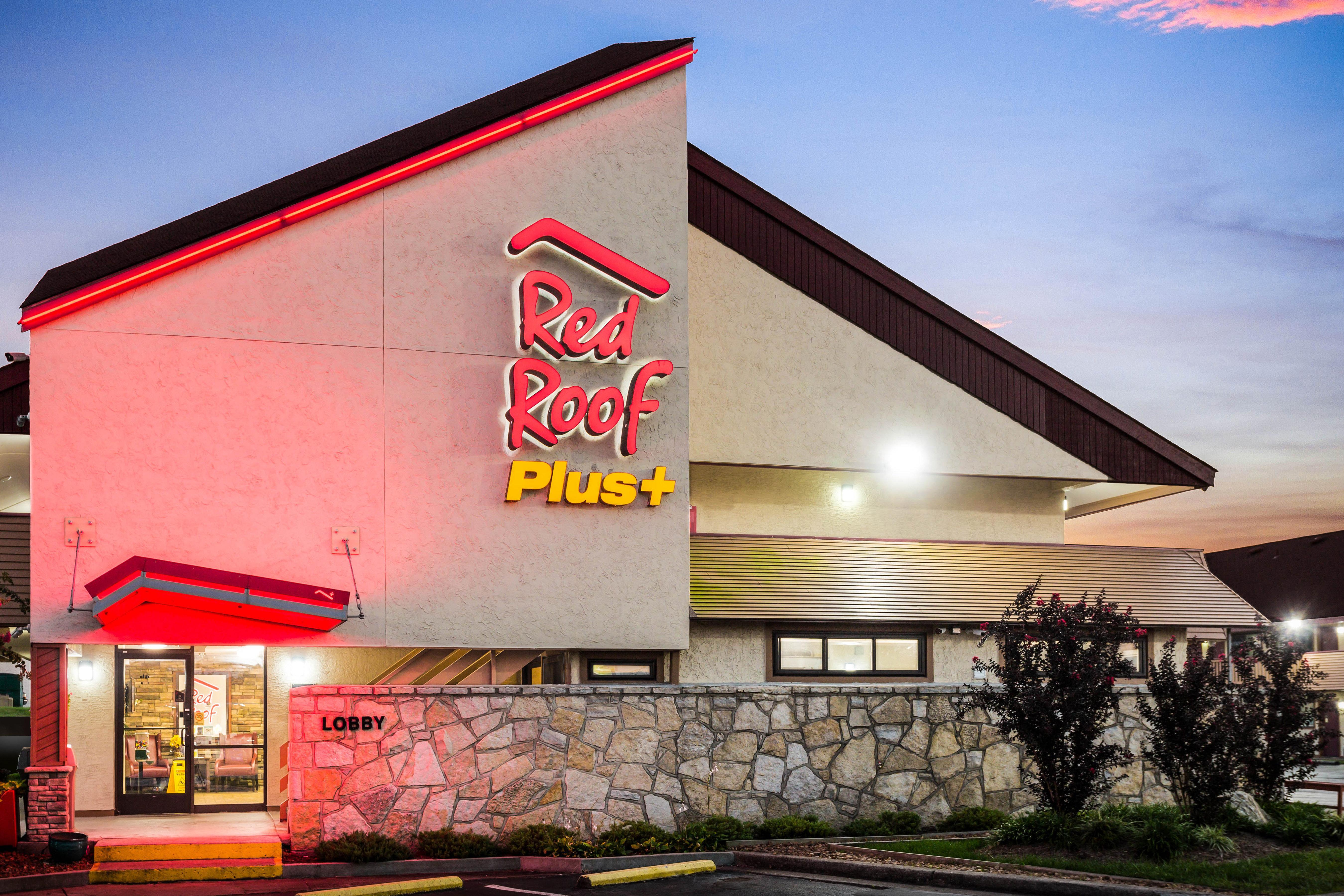 Red Roof Inn Plus+ Nashville North Гудлеттсвілл Екстер'єр фото