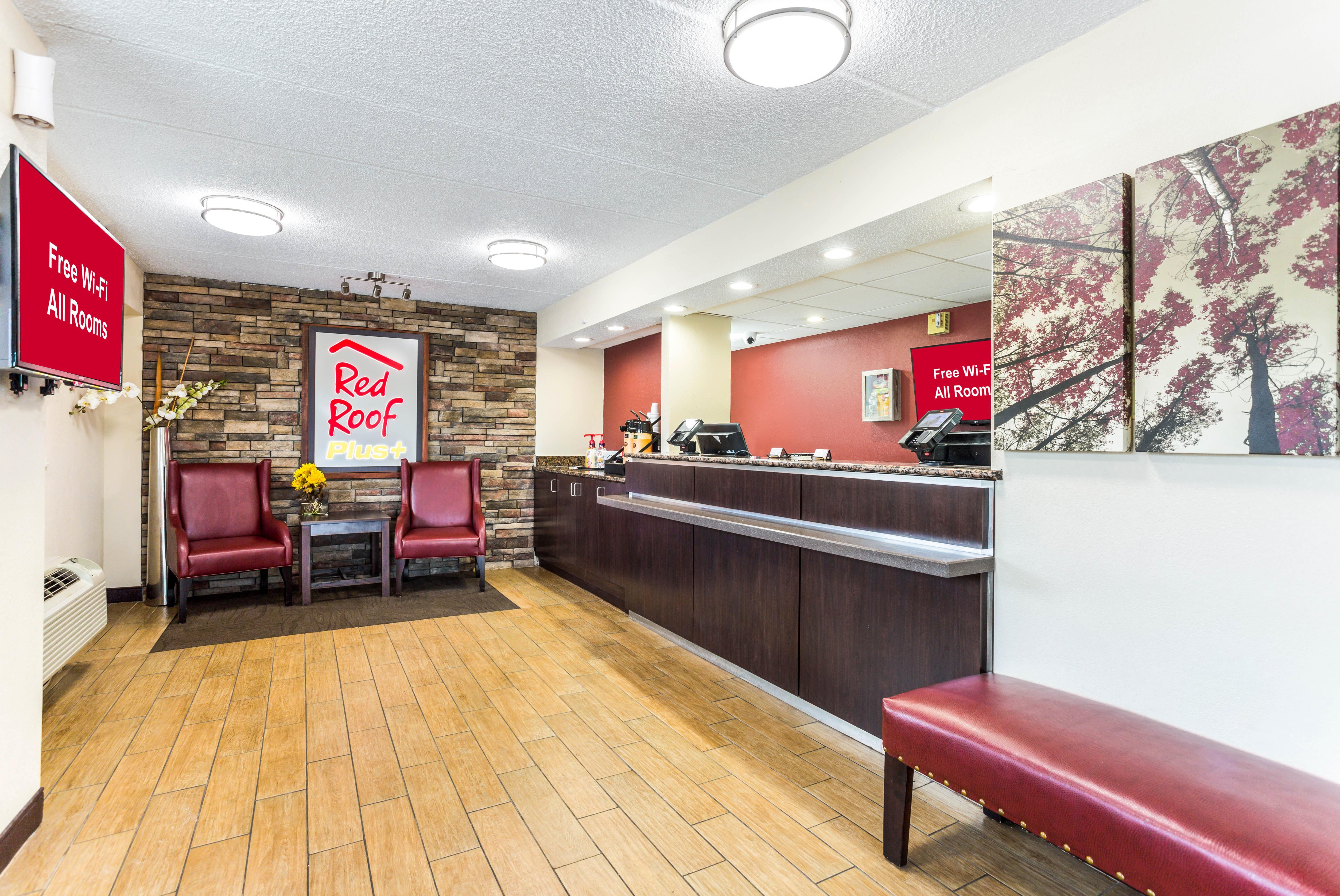 Red Roof Inn Plus+ Nashville North Гудлеттсвілл Екстер'єр фото