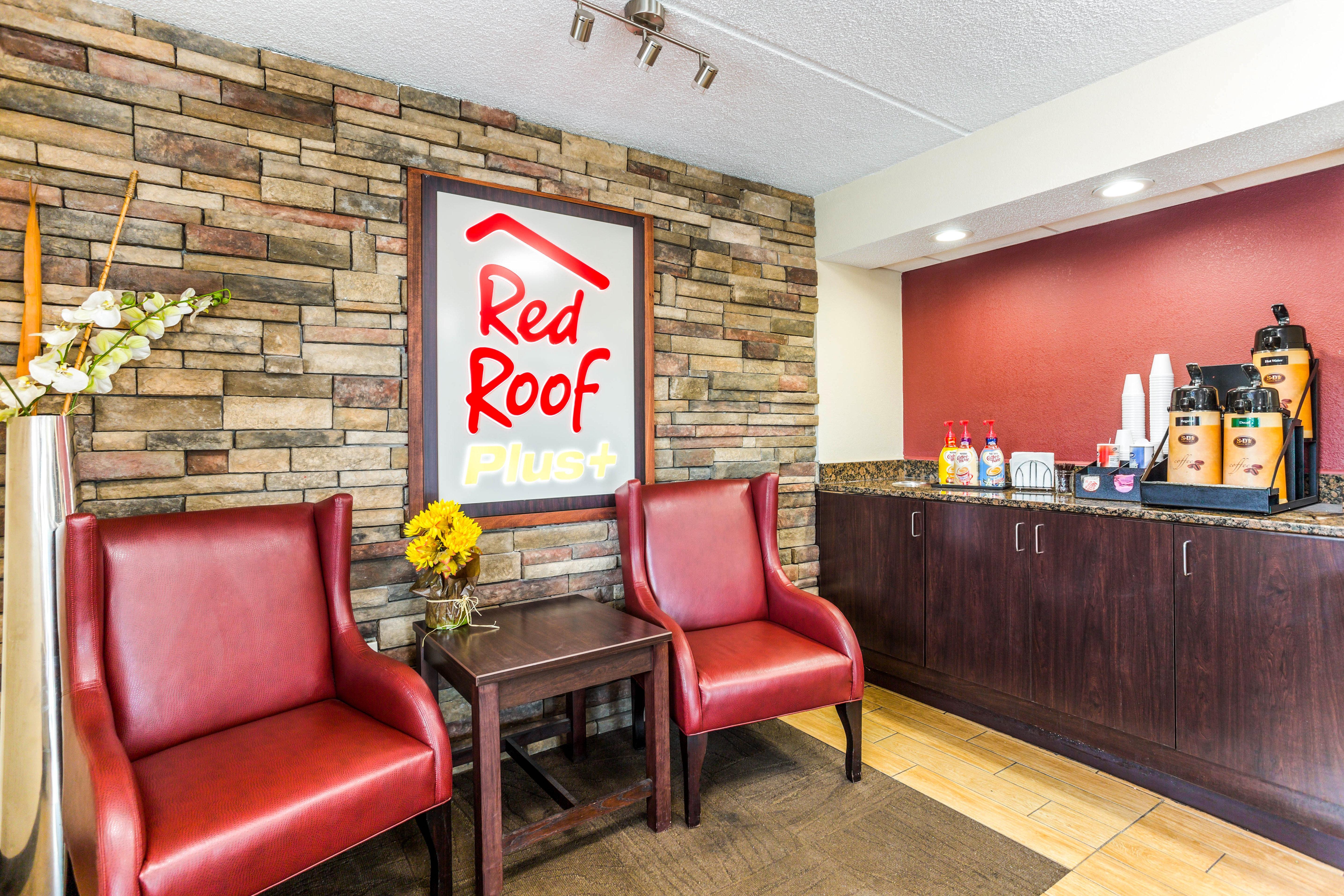 Red Roof Inn Plus+ Nashville North Гудлеттсвілл Екстер'єр фото